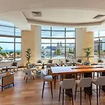 מלון Malta Marriott & Saint Julian's