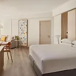Malta Marriott & מלון Saint Julian's