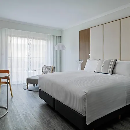 Malta Marriott & Hotel Saint Julian's