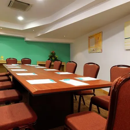 Hotel Malta Marriott & Saint Julian's