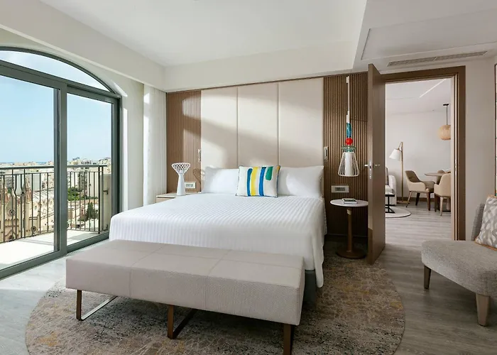Malta Marriott & Ξενοδοχείο Saint Julian's