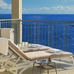 Malta Marriott & מלון 5*
