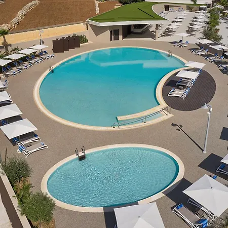 Malta Marriott & فندق سانت جوليان