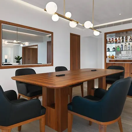 Malta Marriott & Hotel