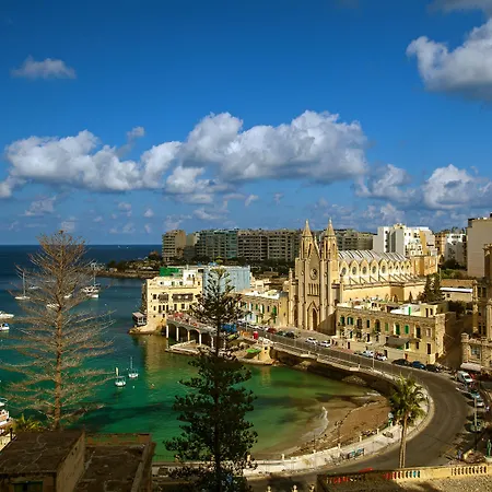 호텔 Malta Marriott & 5*