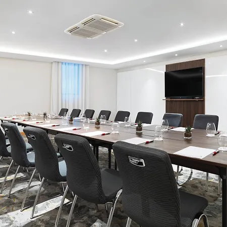 호텔 Malta Marriott & Saint Julian's