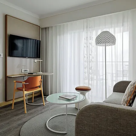 호텔 Malta Marriott & 5*