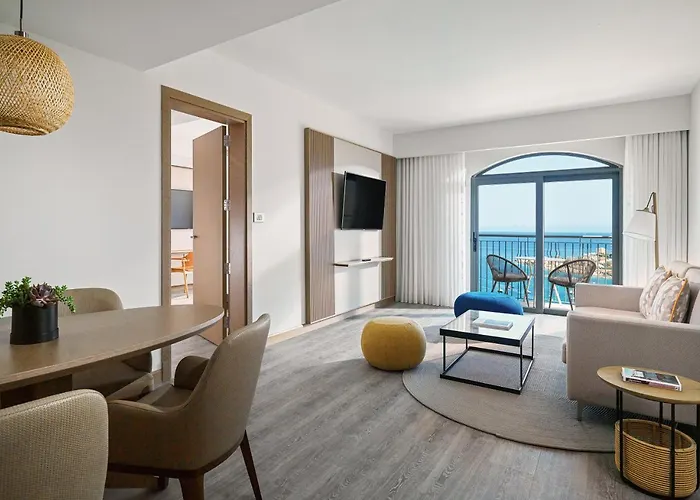 Malta Marriott & Hotel San Julián