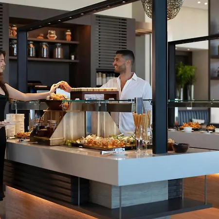 Hotel Malta Marriott & Saint Julian's