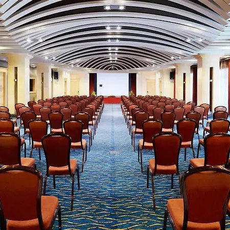 Otel Malta Marriott & 5*